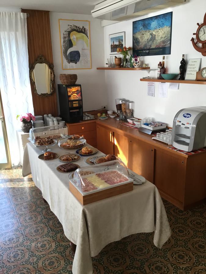 Hotel Mirella Rimini Dış mekan fotoğraf